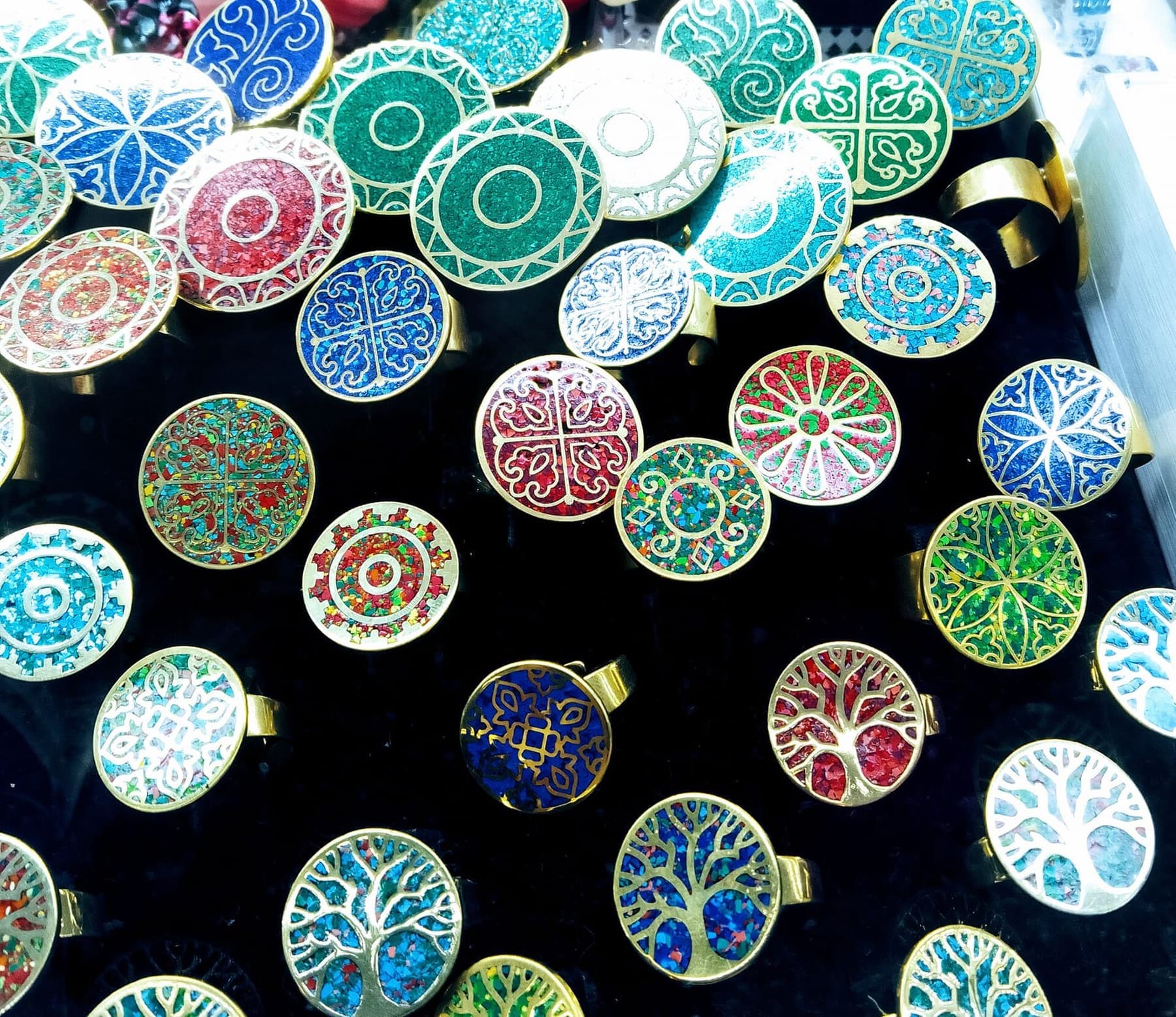 Georgian cloisonné enamel work